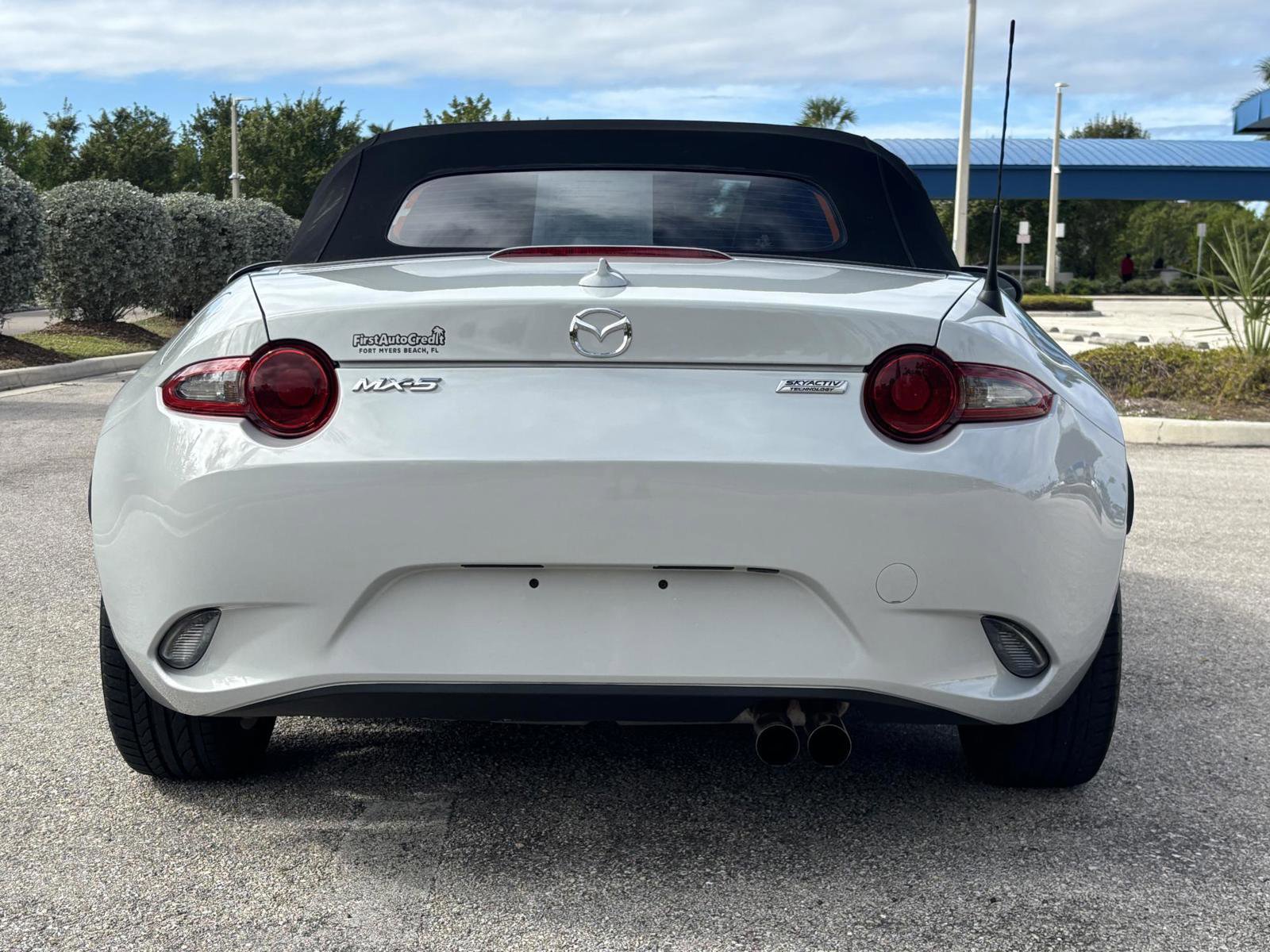Used 2016 MAZDA MX-5 Miata Grand Touring image 17