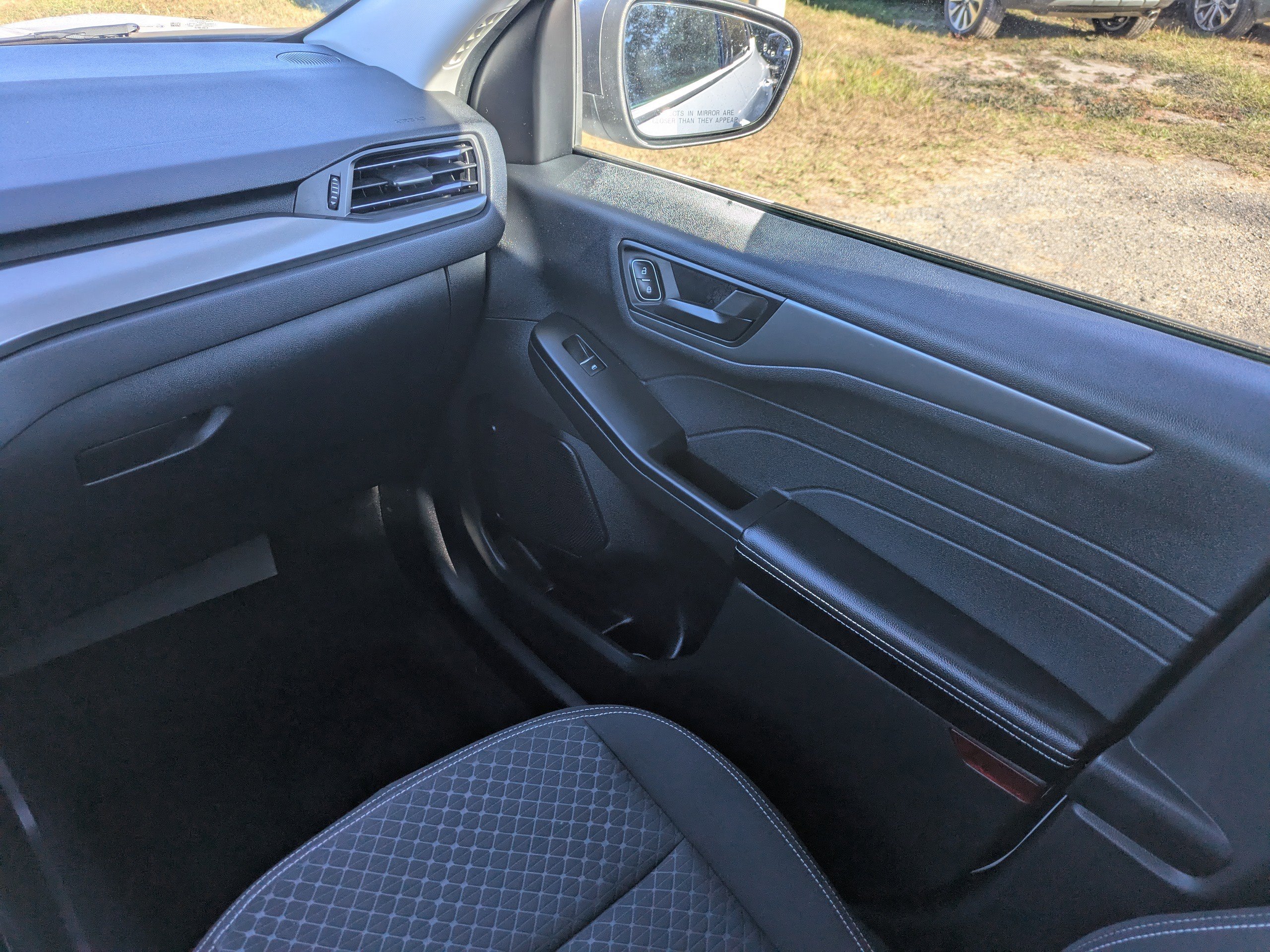 Used 2023 Ford Escape Active image 16