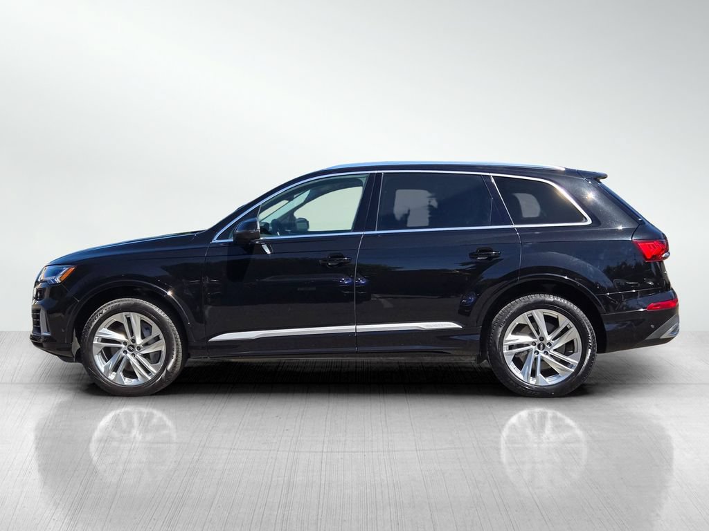 Used 2023 Audi Q7 3.0T Premium Plus w/ Premium Plus Package AWD/4WD image 8