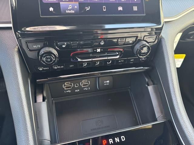 New 2026 Jeep Grand Cherokee Laredo image 21