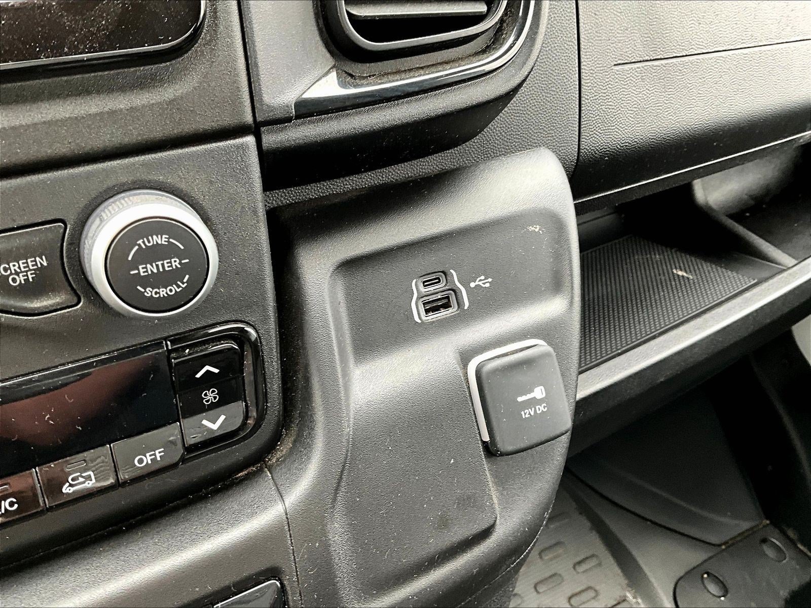 Used 2024 RAM ProMaster 2500 FWD image 13