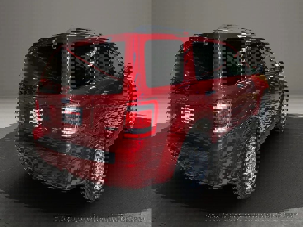 Used 2008 Ford Escape XLT image 5