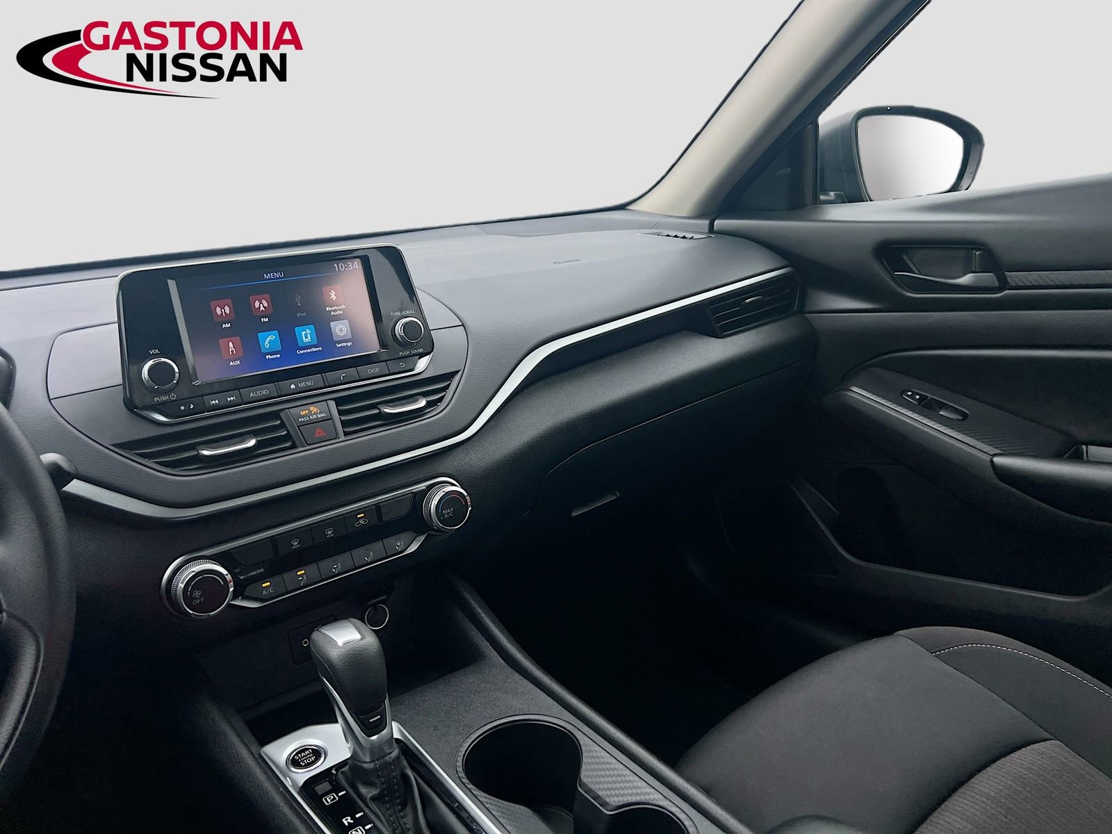 Used 2024 Nissan Altima 2.5 S FWD image 29