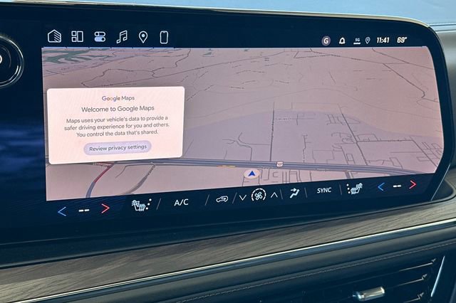 New 2026 Chevrolet Suburban Z71 w/ Z71 Off-Road Package AWD/4WD image 28
