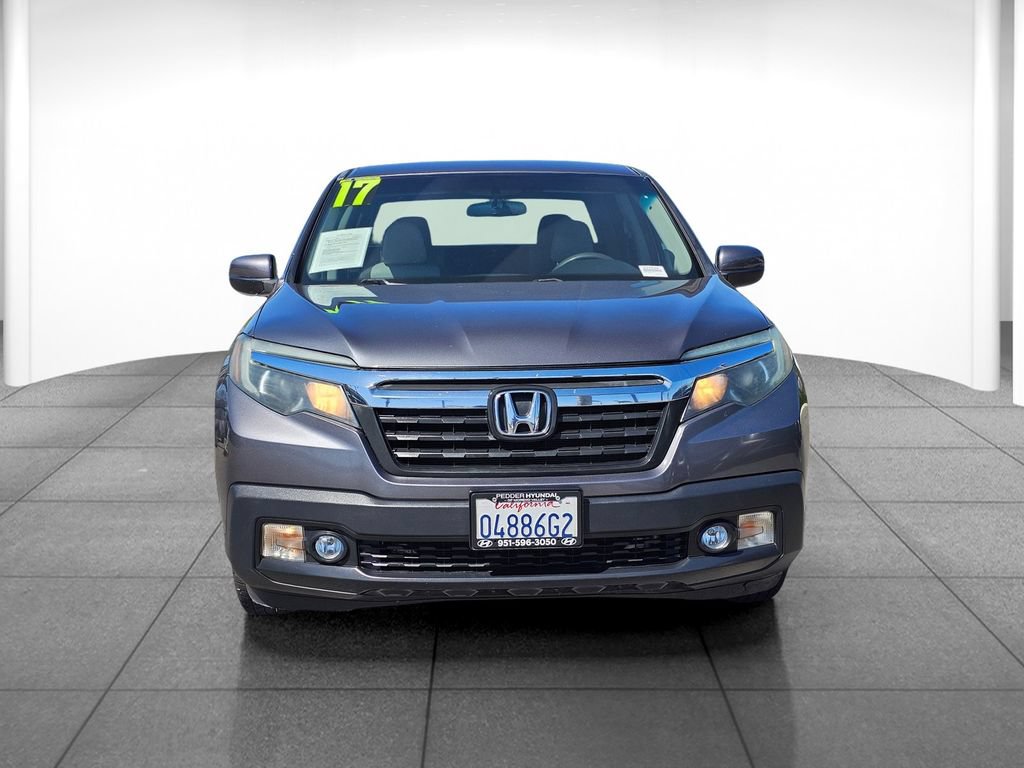 Used 2017 Honda Ridgeline RTS image 2