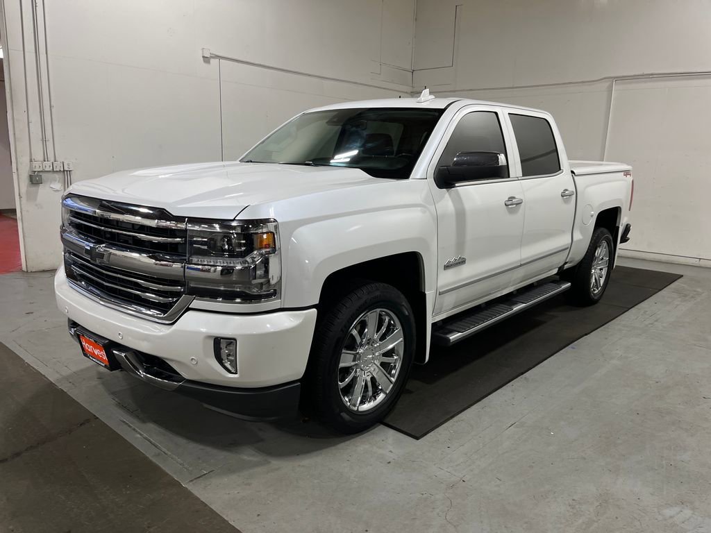 Used 2018 Chevrolet Silverado 1500 High Country image 3