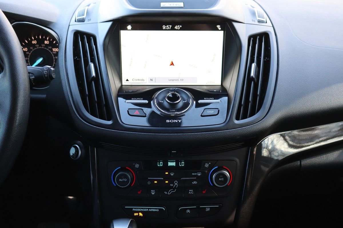 Used 2017 Ford Escape Titanium image 34