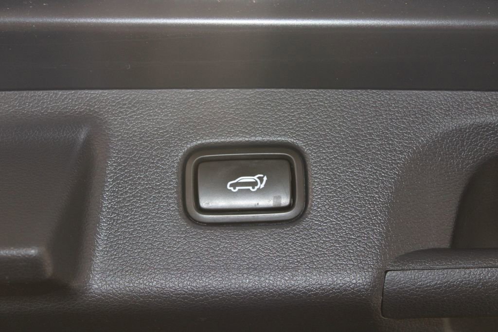 Used 2021 Hyundai Palisade SEL w/ Premium Package FWD image 14
