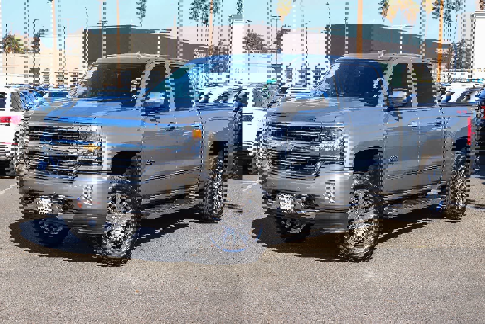 Used 2017 Chevrolet Silverado 1500 High Country image 1