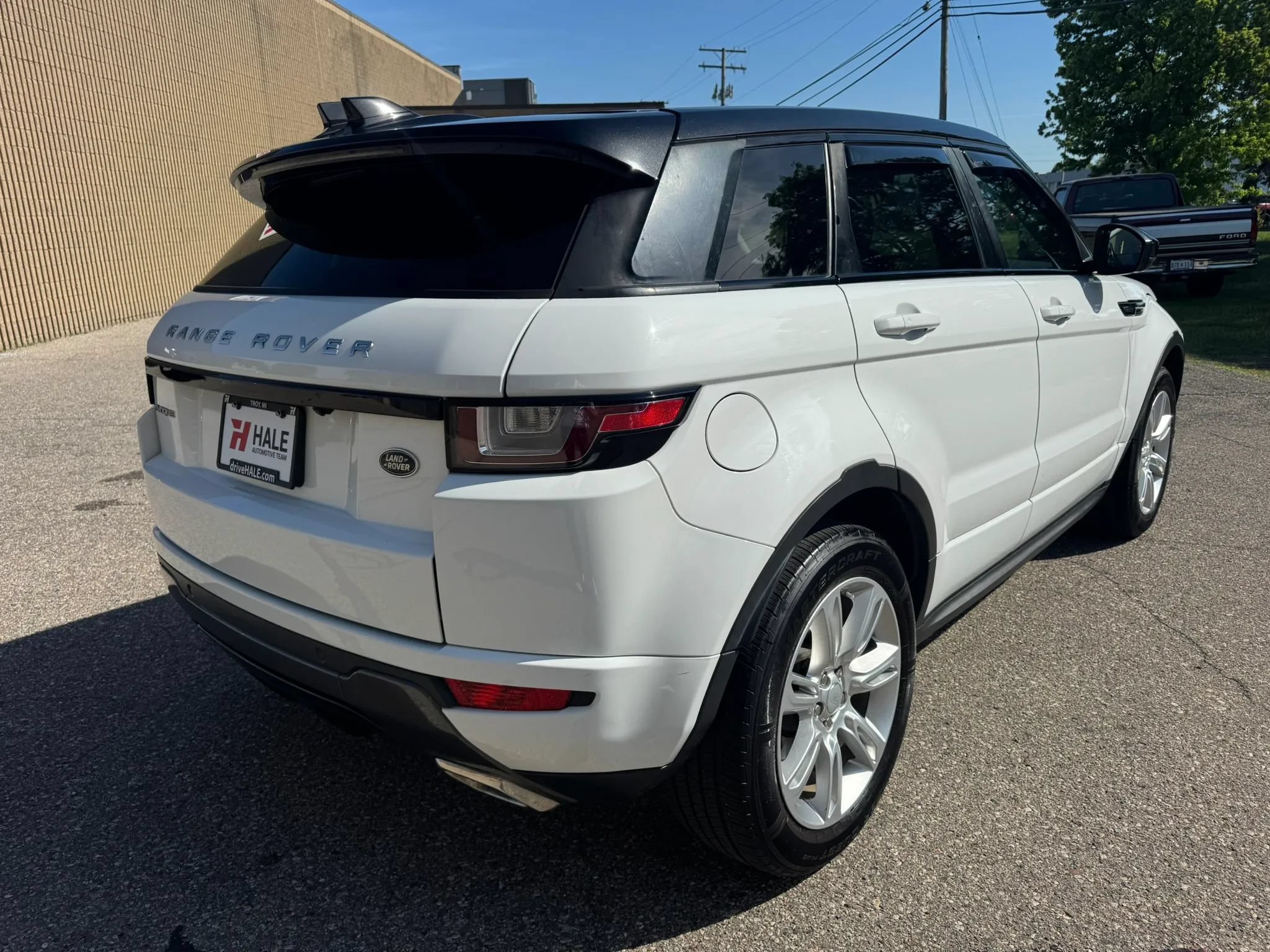 Used 2016 Land Rover Range Rover Evoque HSE Dynamic AWD/4WD image 9