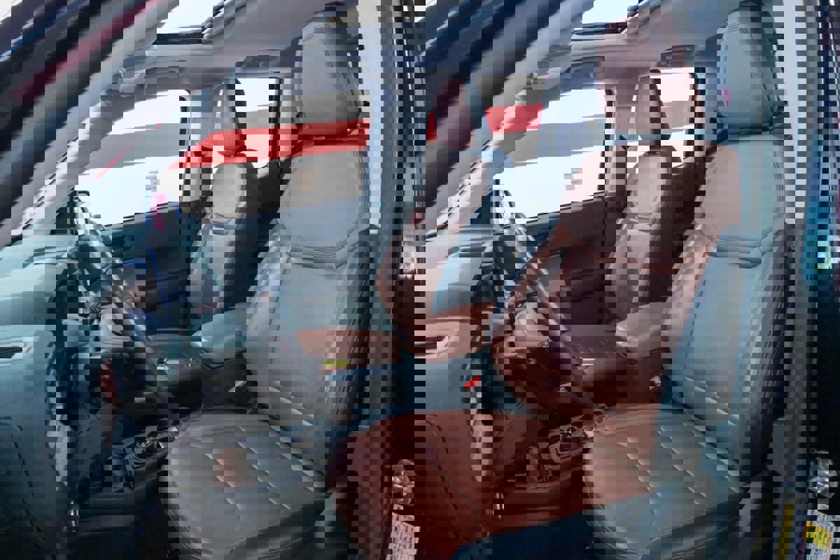 Used 2022 Ford Maverick Lariat w/ Lariat Luxury Package image 10