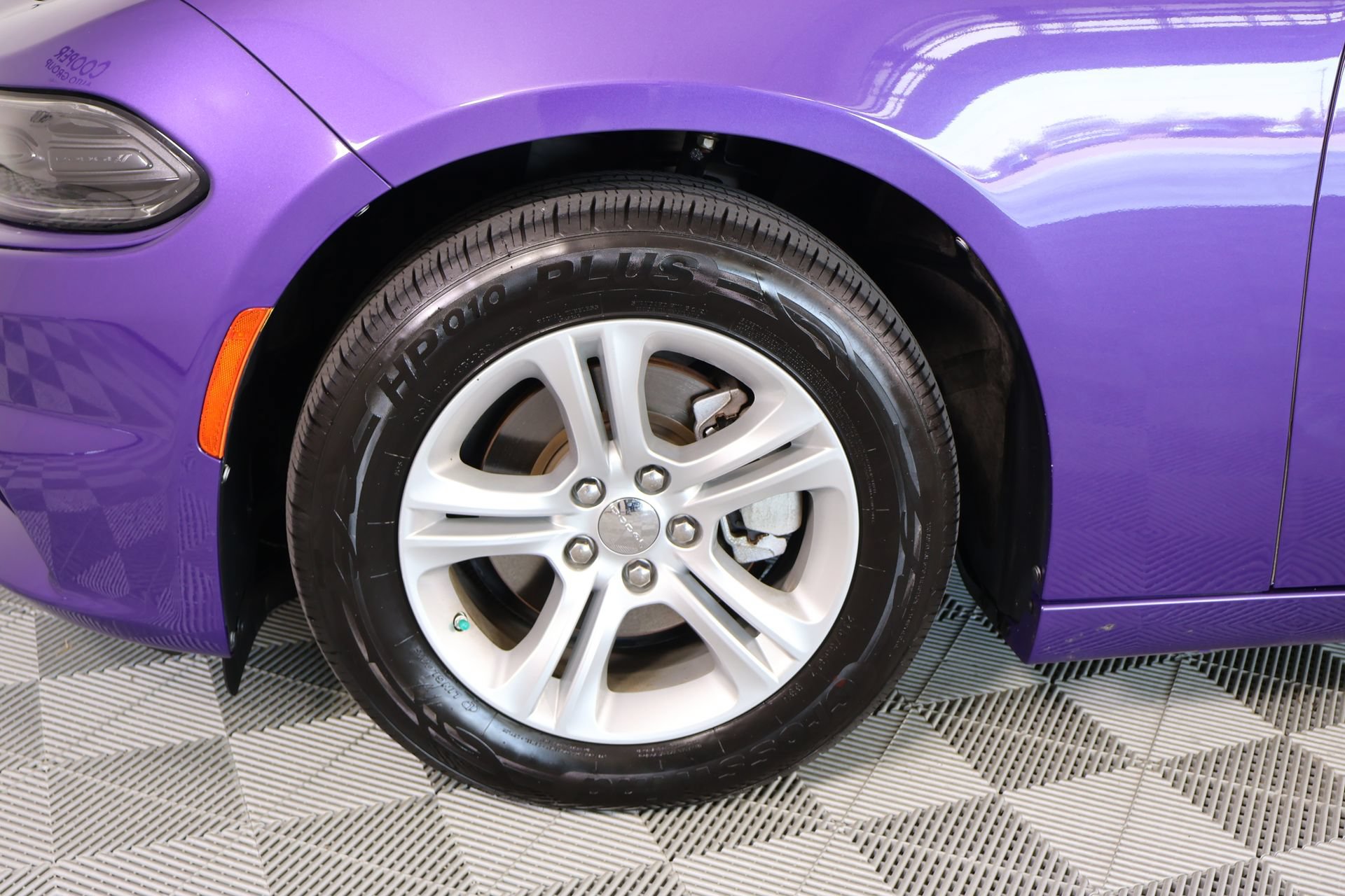 Used 2023 Dodge Charger SXT w/ Cold Weather Package RWD image 17