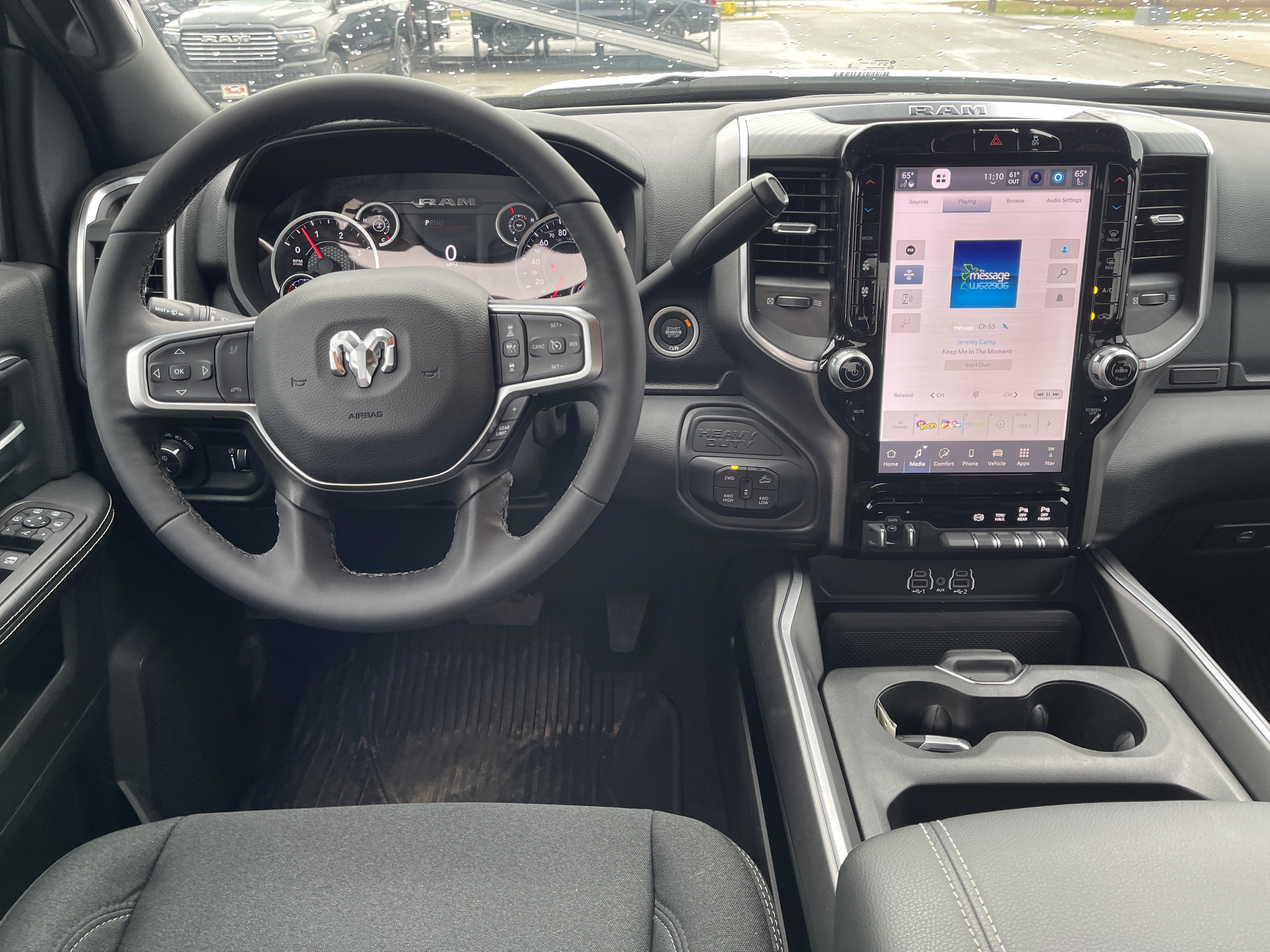 New 2025 RAM 2500 Lone Star AWD/4WD image 17