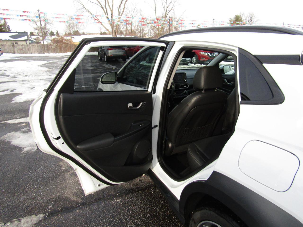 Used 2021 Hyundai Kona Limited w/ Cargo Package AWD/4WD image 20