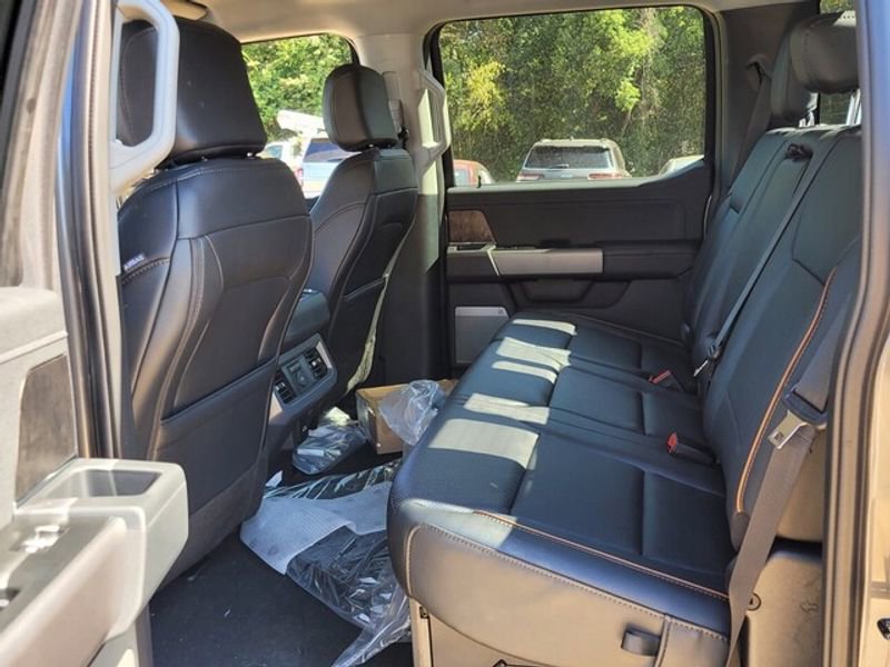 New 2026 Ford F350 Lariat w/ Lariat Premium Package image 6