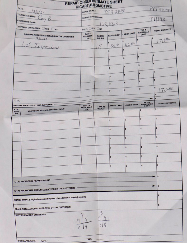 Used 2017 Ford Expedition XLT image 4