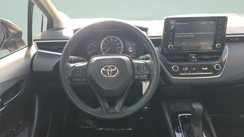 Used 2022 Toyota Corolla LE FWD image 15