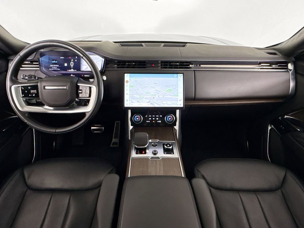 Used 2023 Land Rover Range Rover Autobiography AWD/4WD image 9