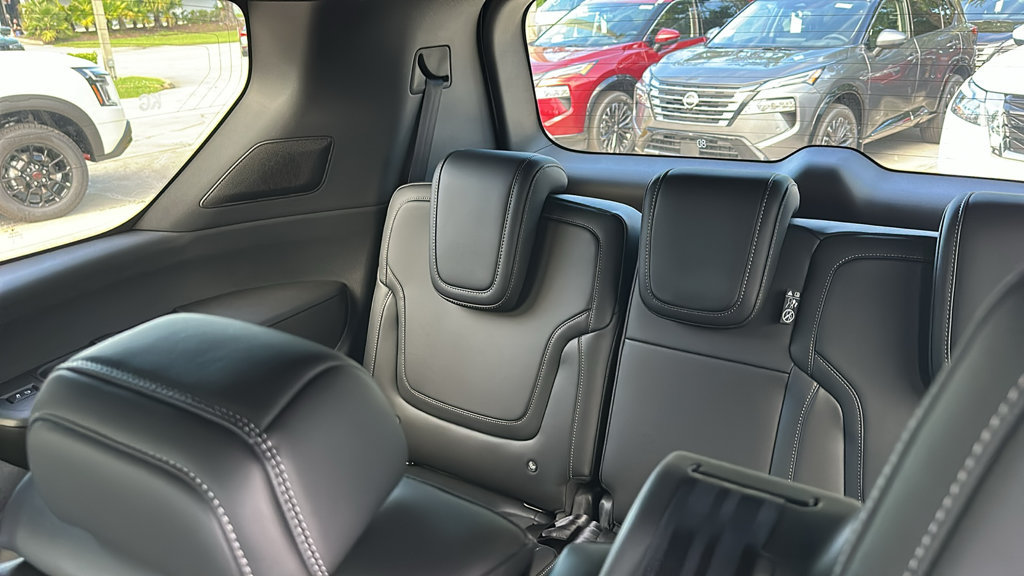 New 2026 Nissan Armada PRO-4X AWD/4WD image 29