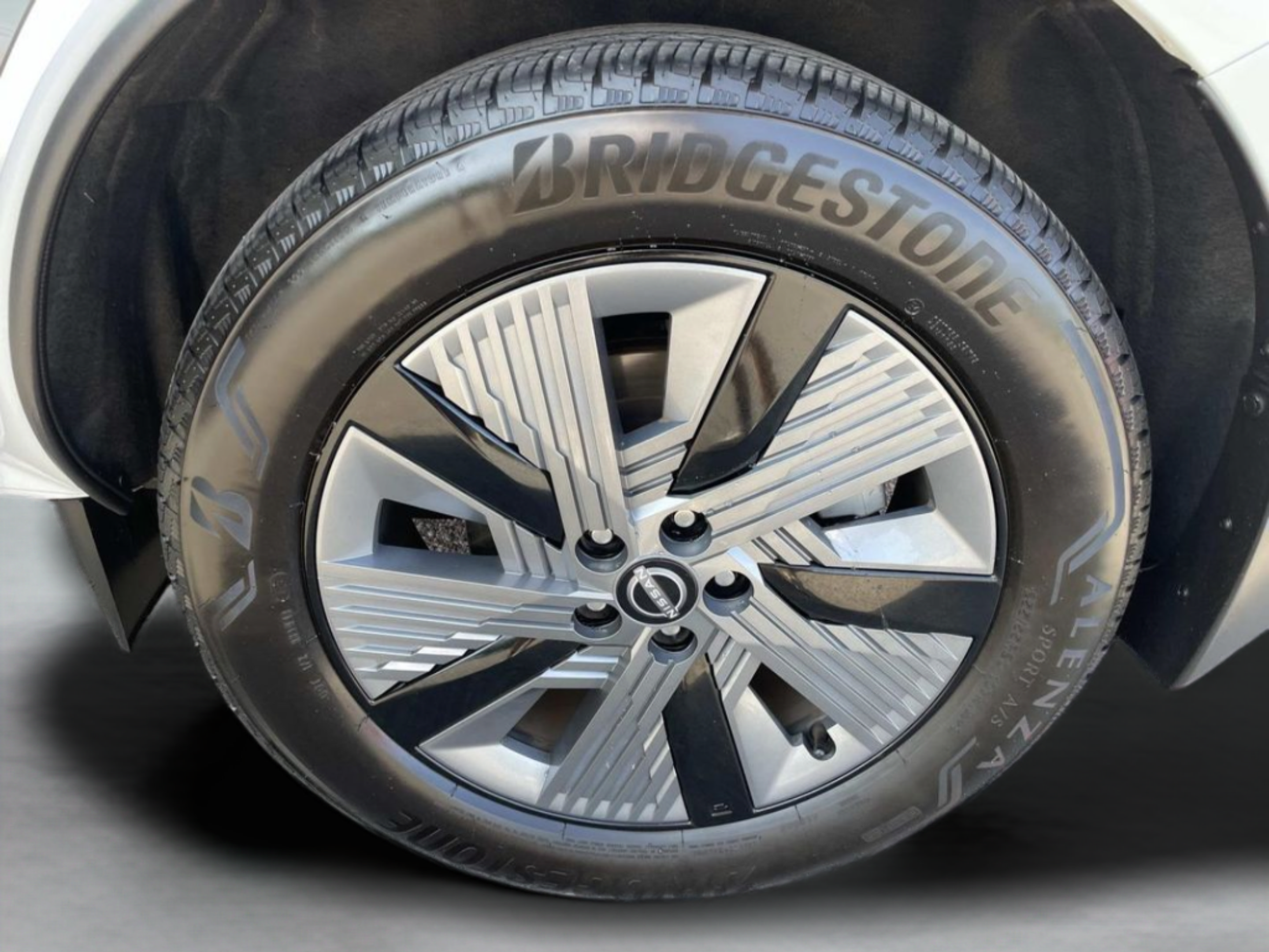 Used 2025 Nissan Murano SL w/ Cargo Package AWD/4WD image 14