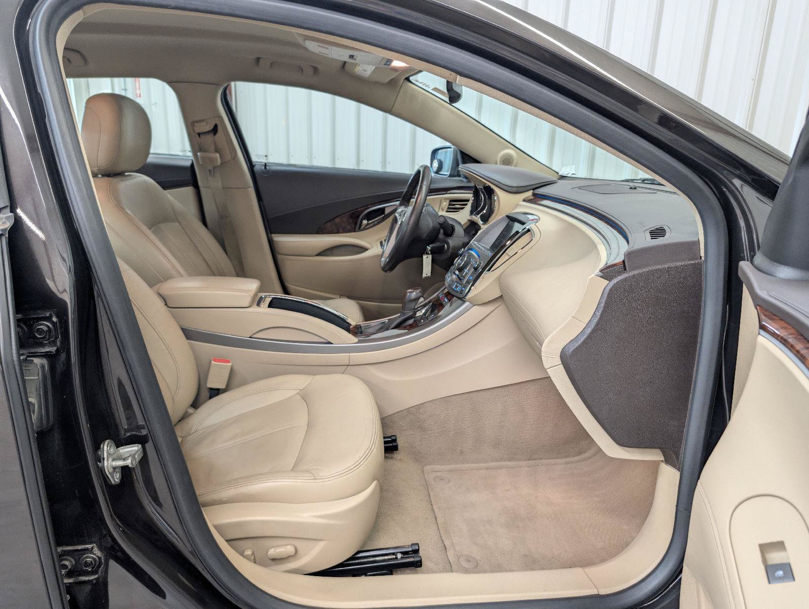 Used 2013 Buick LaCrosse Leather AWD/4WD image 32