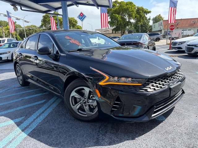 Used 2023 Kia K5 LXS FWD image 2