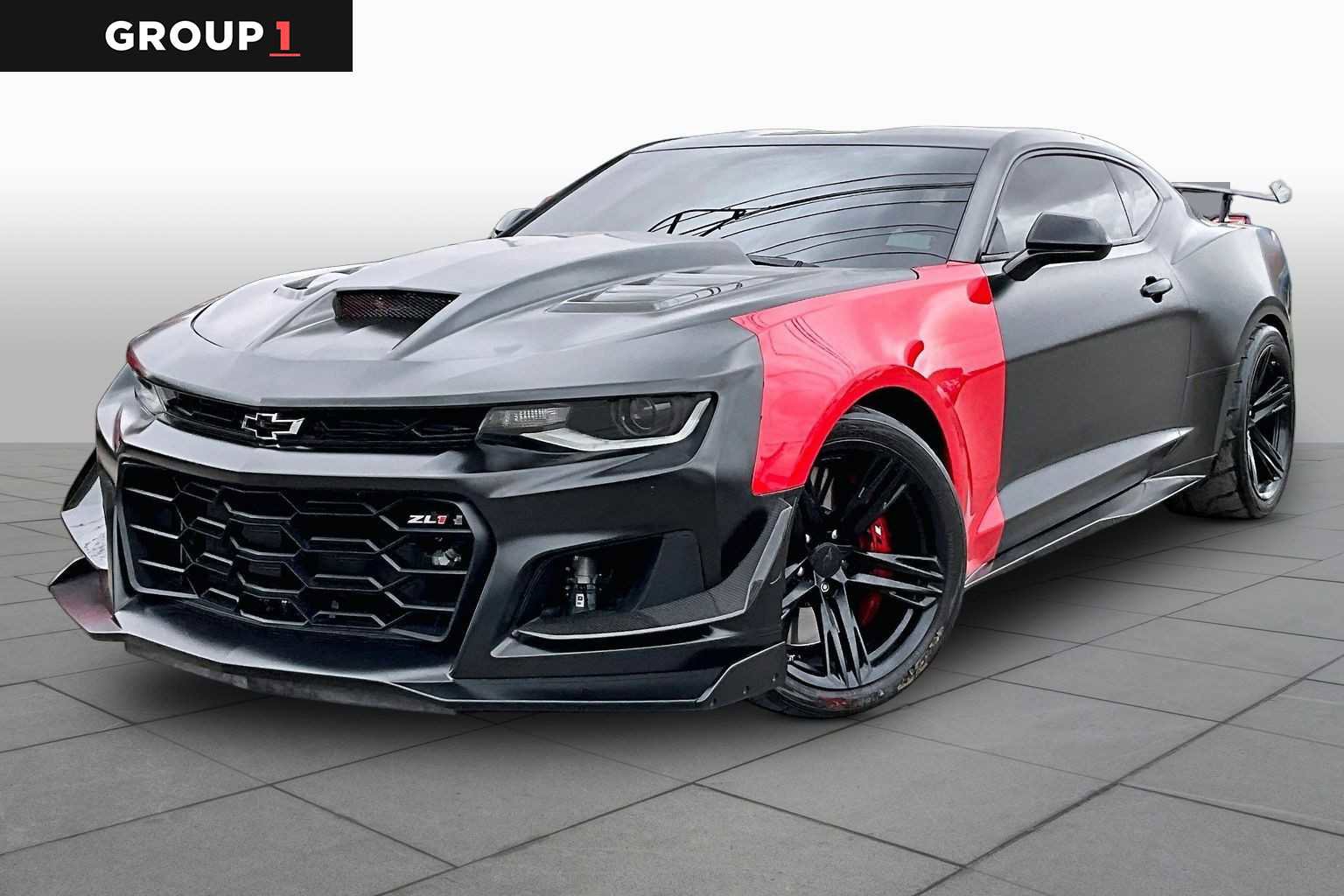 Used 2018 Chevrolet Camaro ZL1 image 1