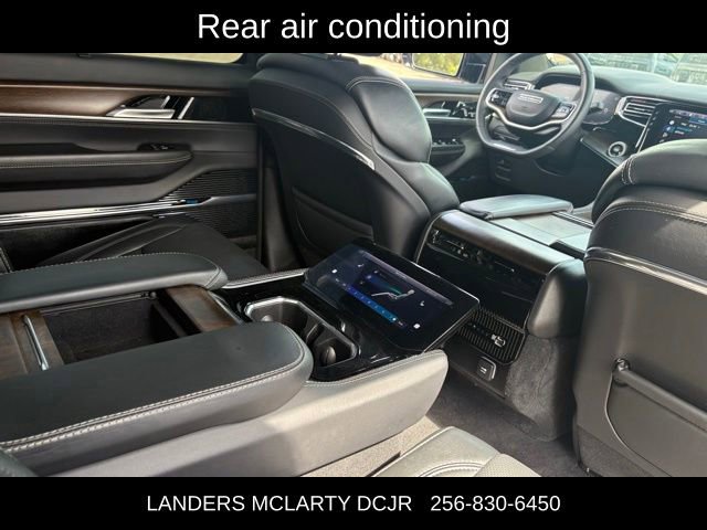 Used 2023 Jeep Grand Wagoneer 4WD image 16