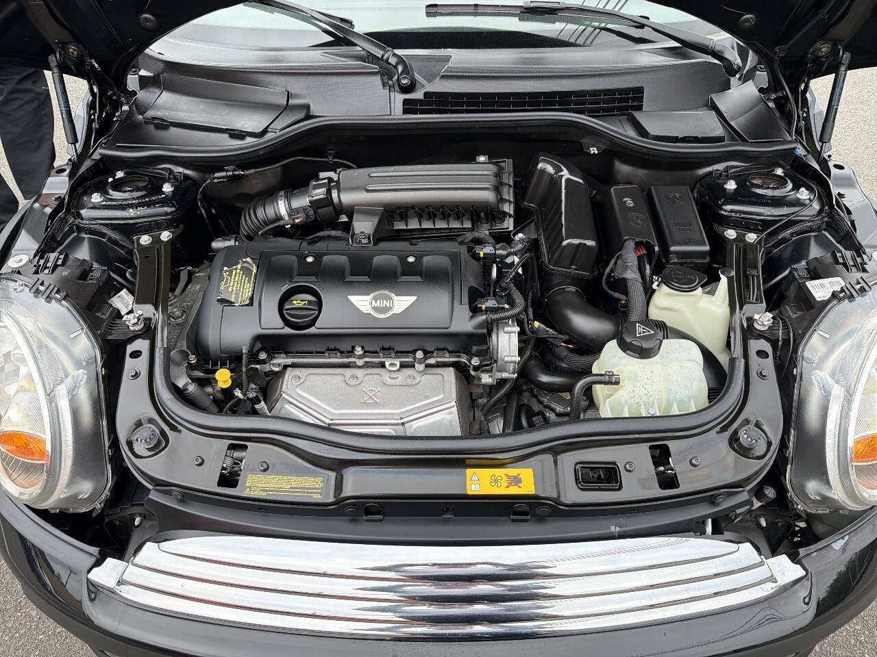 Used 2013 MINI Cooper Clubman FWD image 13