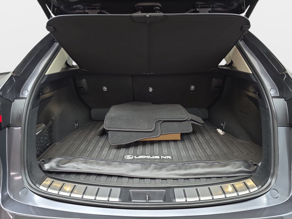 Used 2026 Lexus NX 450h+ AWD w/ Accessory Package (Z2) image 12