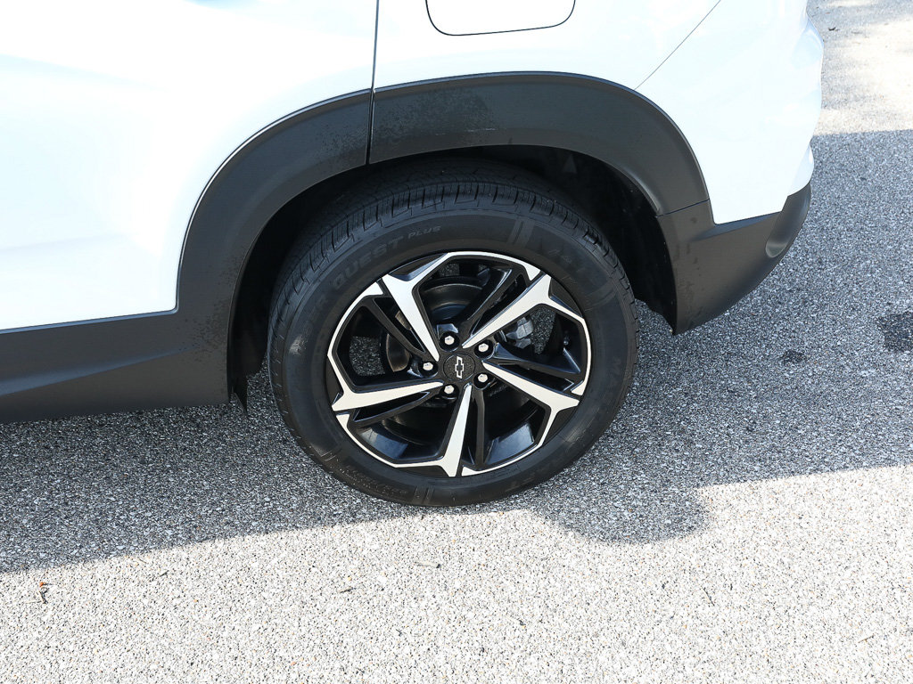 Used 2022 Chevrolet TrailBlazer RS AWD/4WD image 4