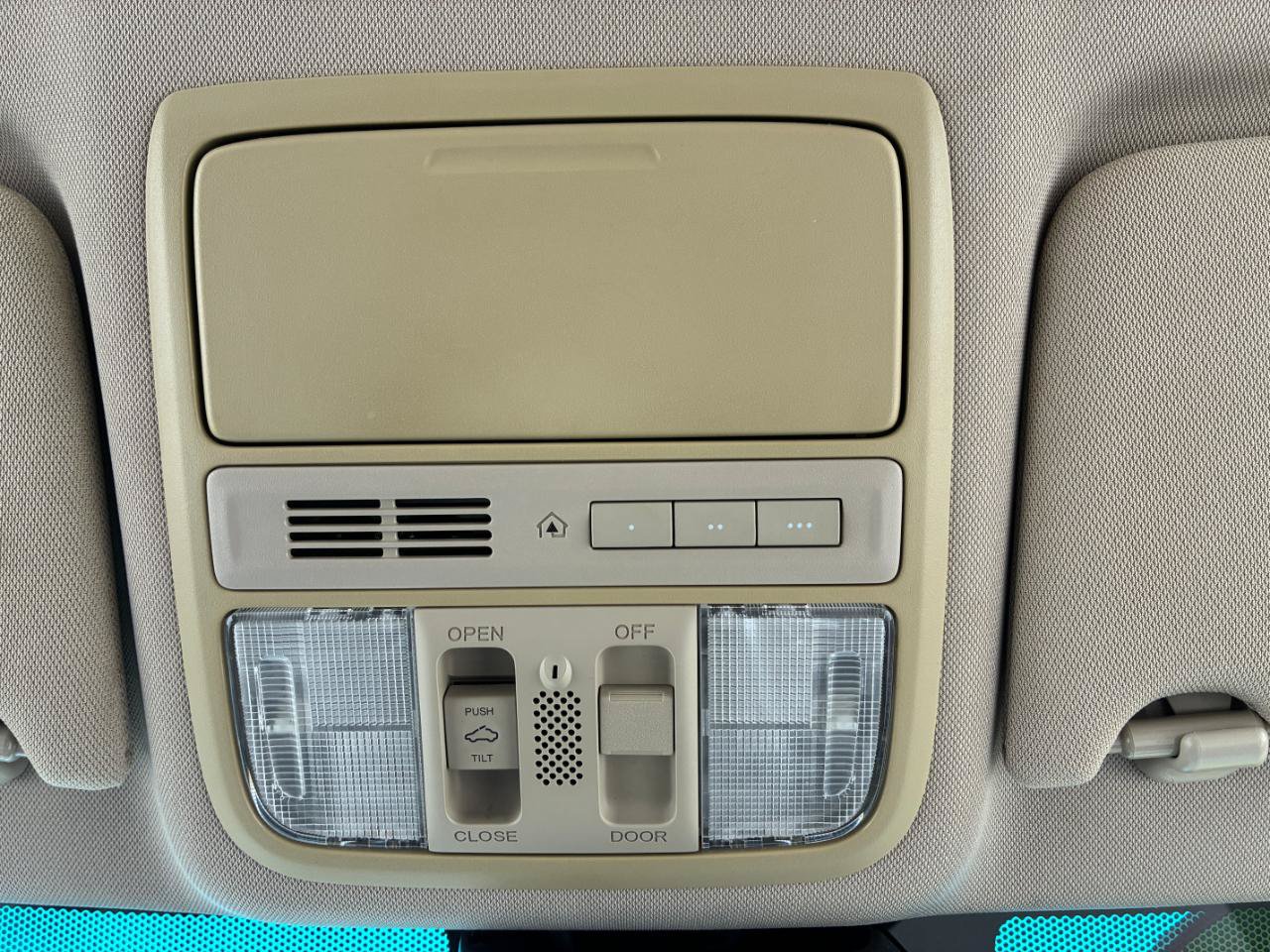 Used 2015 Honda Accord EX-L image 11