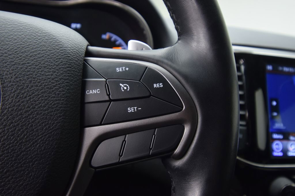 Used 2020 Jeep Grand Cherokee Limited X image 38