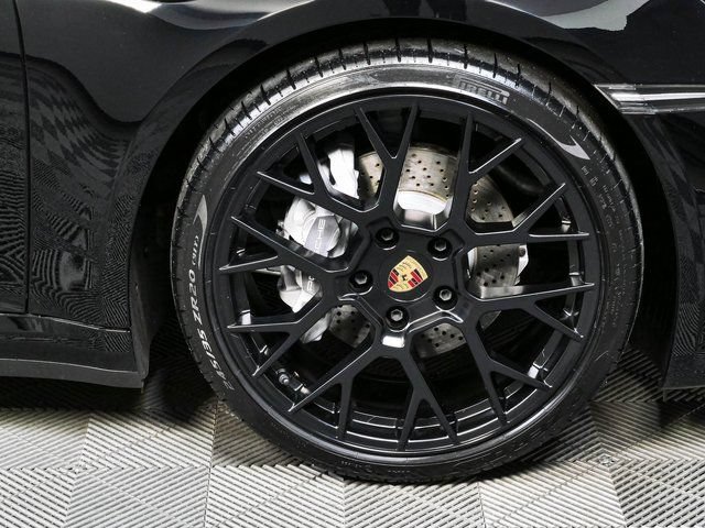 Certified 2024 Porsche 911 Carrera RWD image 36