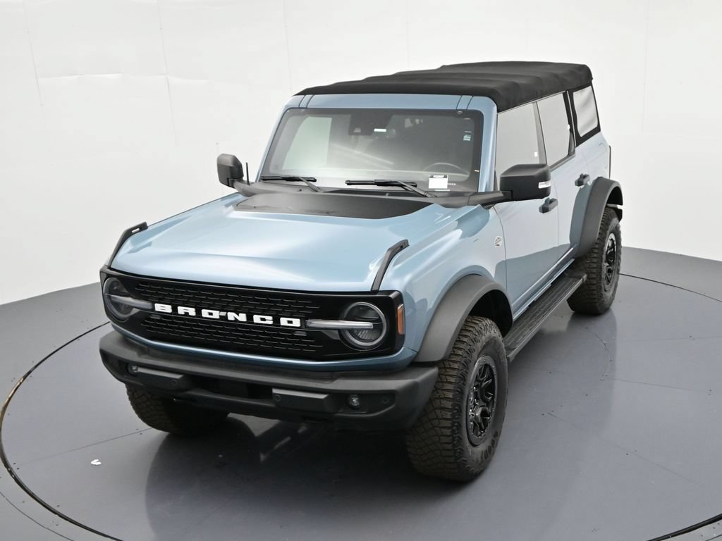 Certified 2022 Ford Bronco Wildtrak AWD/4WD image 28