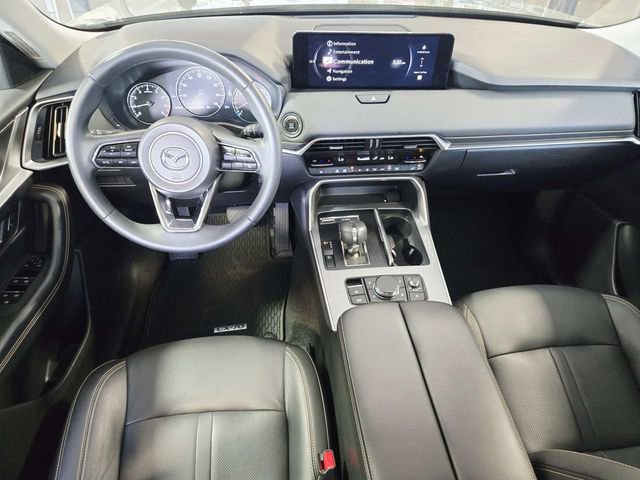 Certified 2025 MAZDA CX-70 3.3 Turbo w/ Preferred Package AWD/4WD image 7