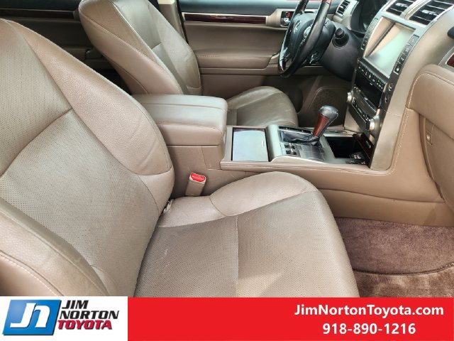 Used 2018 Lexus GX 460 Premium w/ Premium Package AWD/4WD image 16
