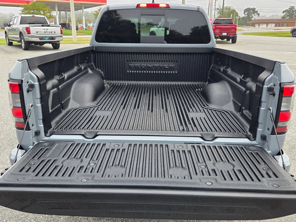 New 2027 Nissan Frontier SV w/ All-Weather Content Package RWD image 9