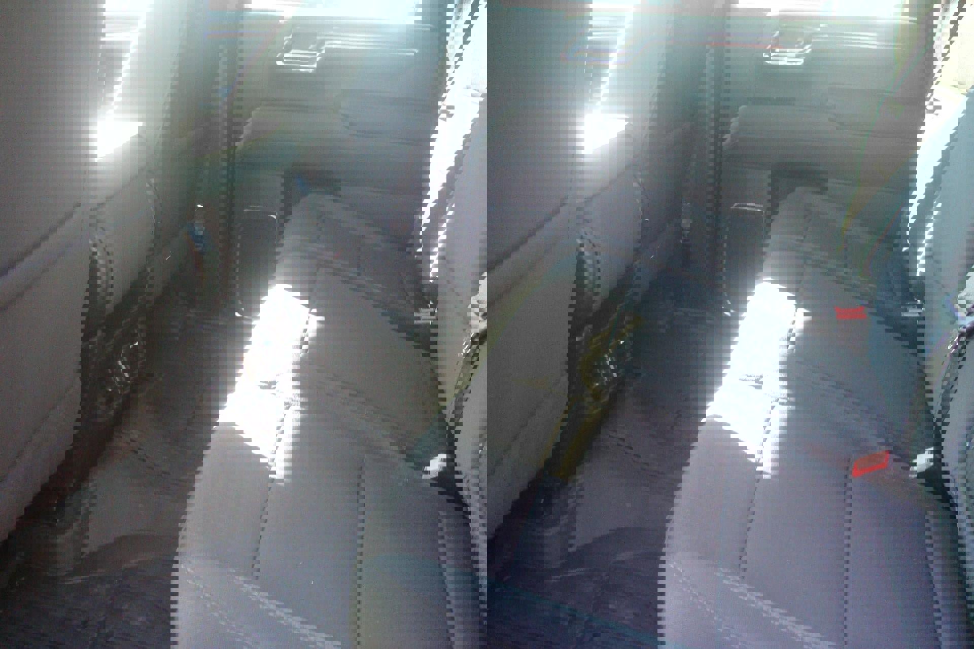 Used 2024 GMC Sierra 3500 SLE w/ Preferred Package image 18