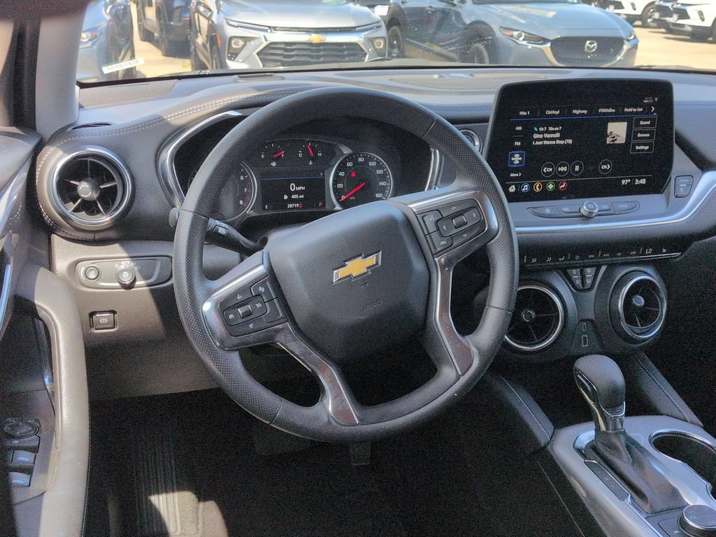 Used 2025 Chevrolet Blazer LT AWD/4WD image 22