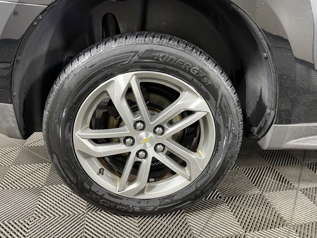 Used 2016 Chevrolet Equinox LTZ w/ Enhanced Convenience Package image 11