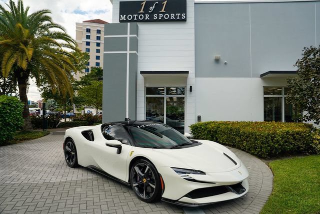 Used 2023 Ferrari SF90 Stradale AWD/4WD image 90