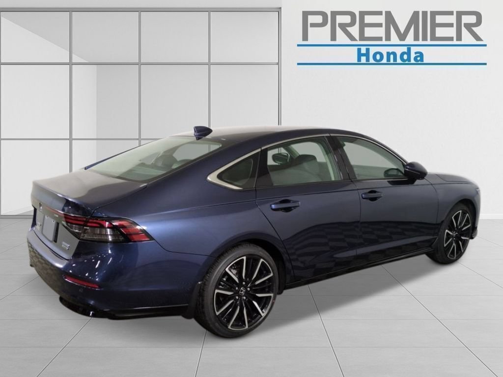 New 2026 Honda Accord Touring image 5