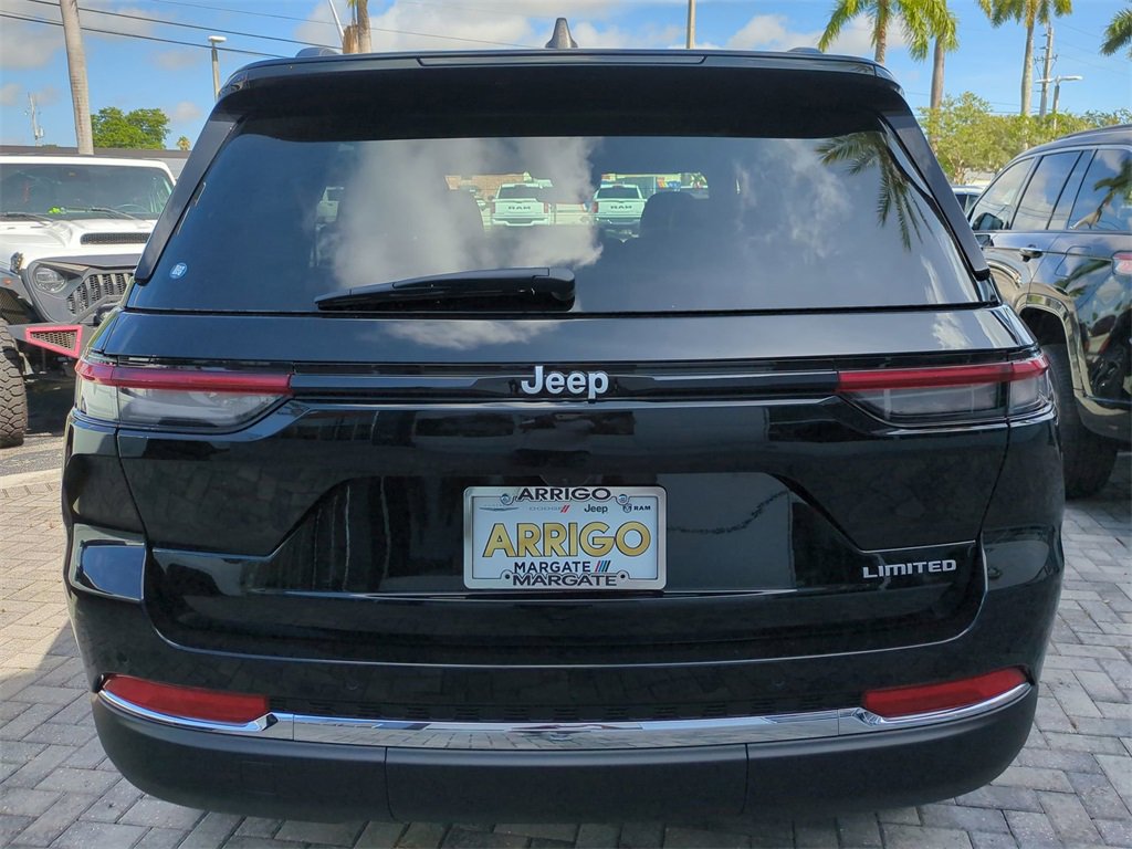 New 2025 Jeep Grand Cherokee Limited image 6