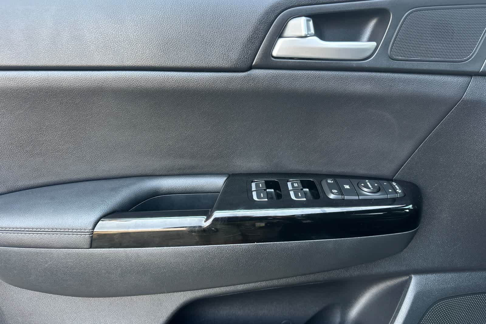 Used 2022 Kia Sportage Nightfall Edition w/ Nighfall AWD Premium Package image 12
