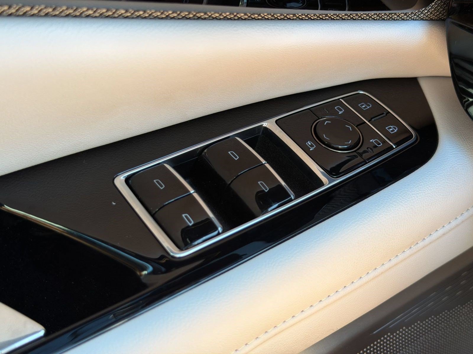 New 2027 Cadillac Optiq Sport RWD image 14