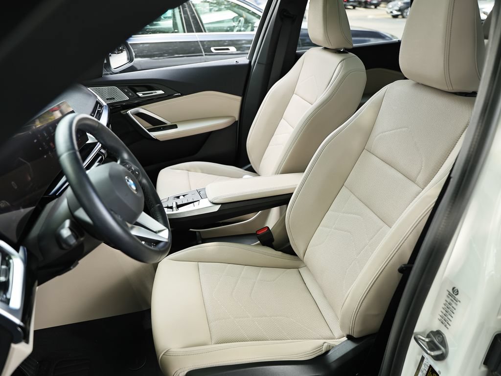Used 2023 BMW X1 xDrive28i w/ Premium Package AWD/4WD image 20