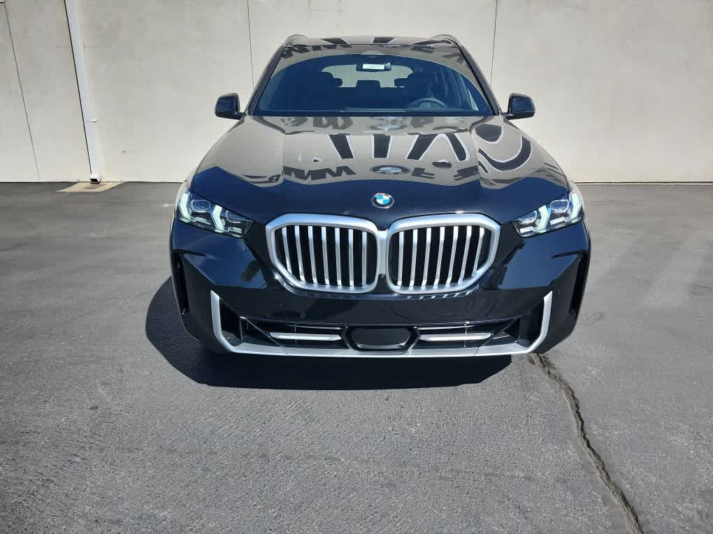 New 2026 BMW X5 xDrive40i w/ Premium Package AWD/4WD image 5