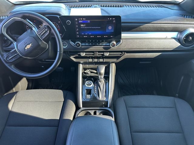 Used 2025 Chevrolet Colorado LT image 18