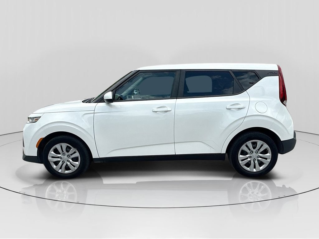 Used 2020 Kia Soul LX FWD image 4